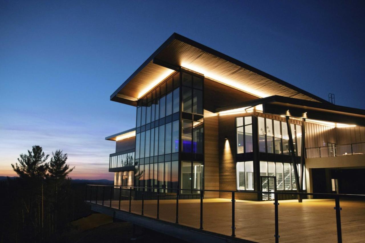 Auberge De La Montagne Coupee Saint Jean De Matha 외부 사진